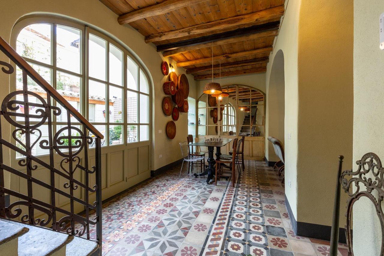 Ladiri - Antica Dimora In Terra Cruda Villa Sìnnai Exteriör bild