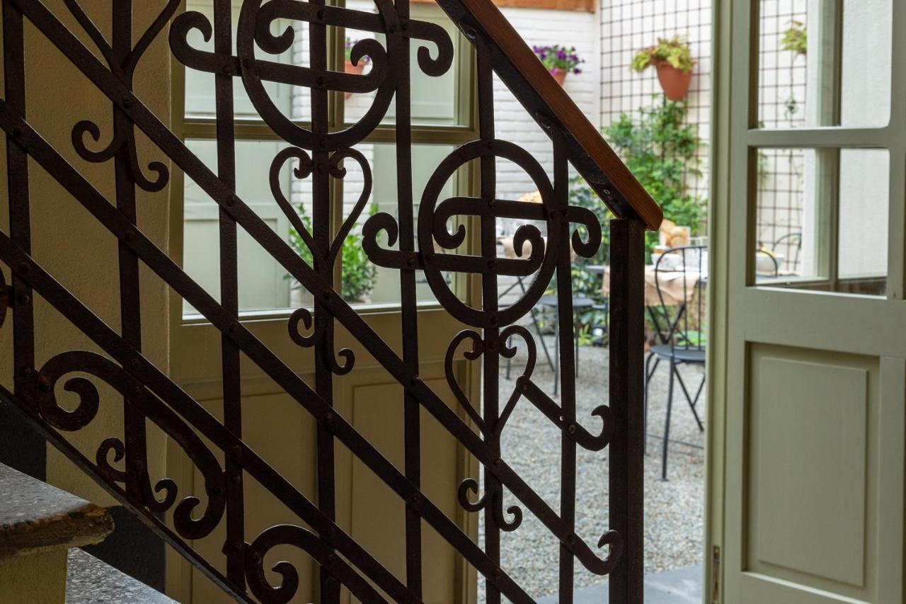 Ladiri - Antica Dimora In Terra Cruda Villa Sìnnai Exteriör bild